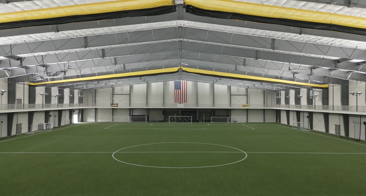 PAELITE7v7's tweet photo. Great call with the General Manager of the “NEW” AHN Montour indoor Sports Complex. Excited to announce a long term partnership to make the facility our primary HOME for PA Elite practicing, PA Elite Skills sessions, Roar training and Ball Hawk training sessions. 
@AHNMontourSC https://t.co/Ad4mI7gVyC
