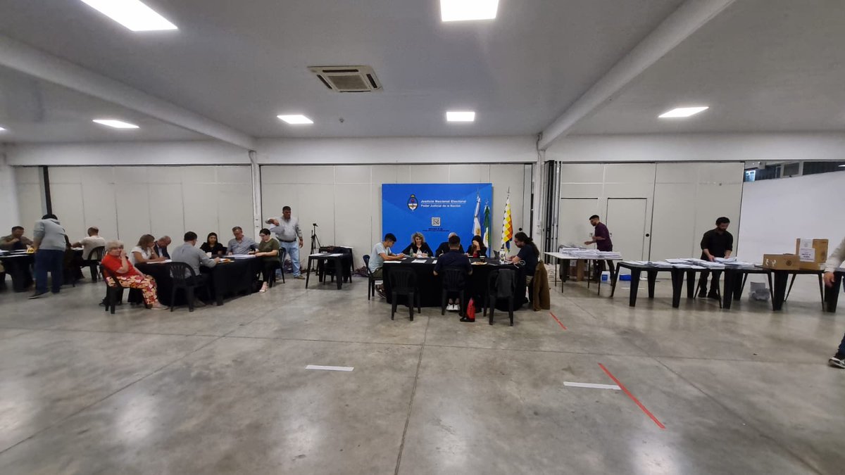 #Elecciones2023

Inicio del escrutinio definitivo | Chaco