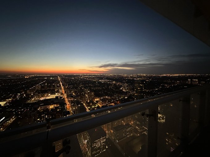 Views from the 73rd ✨🤯🌇 https://t.co/RDmB7UhNty
