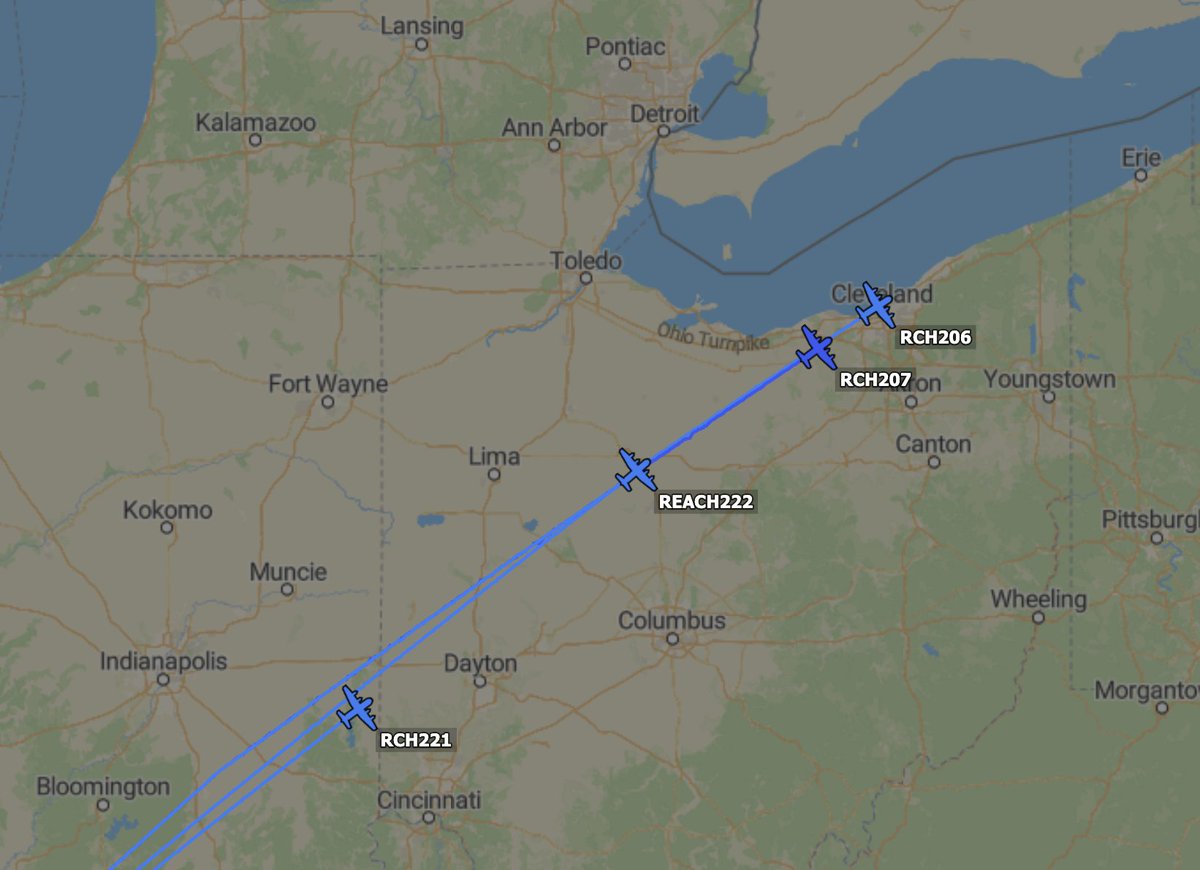 TheSnoopySnoop's tweet photo. Four Little Rock C-130's heading NE
#RCH206 #AE54C8 10-5771
#RCH207 #AE4BDD 10-5700
#RCH221 #AE595C 14-5788
#RCH222 #AE1BEE 06-8612
Wondering if they will be pond crossers at some point over the next day or two
#avgeek #planespotting https://t.co/NdV4ejhIJW