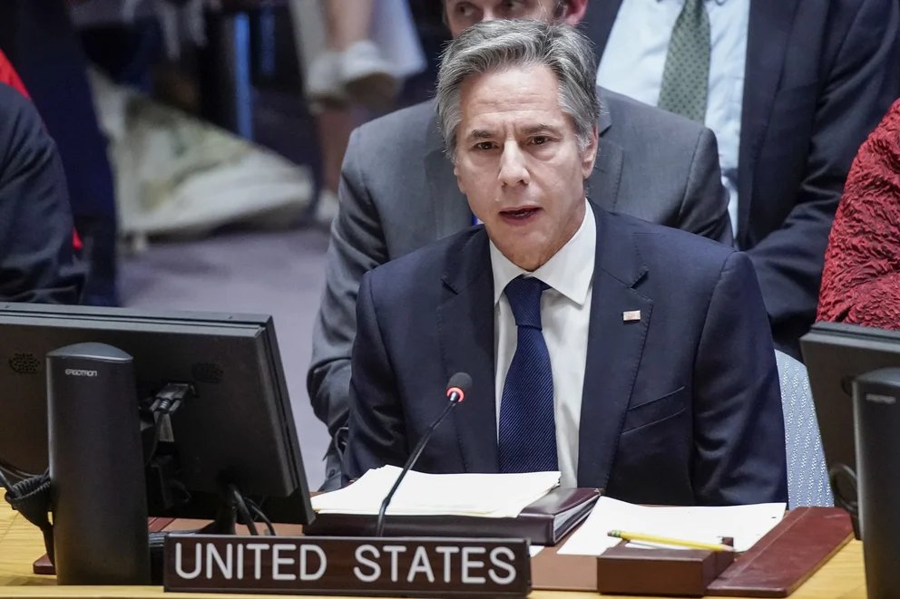 _NOALCOMUNISMO's tweet photo. MUY BIEN . . . VIVA USA . . . VIVA ISRAEL ! ! ! 
Estados Unidos afirmó en el Consejo de Seguridad que se defendería “con rapidez y decisión” si es atacado por Irán
“Hacemos un llamamiento a cualquier estado o actor no estatal que esté considerando abrir otro frente en este conflicto contra Israel: no lo hagan. No echen leña al fuego”, declaró el secretario de Estado Antony Blinken