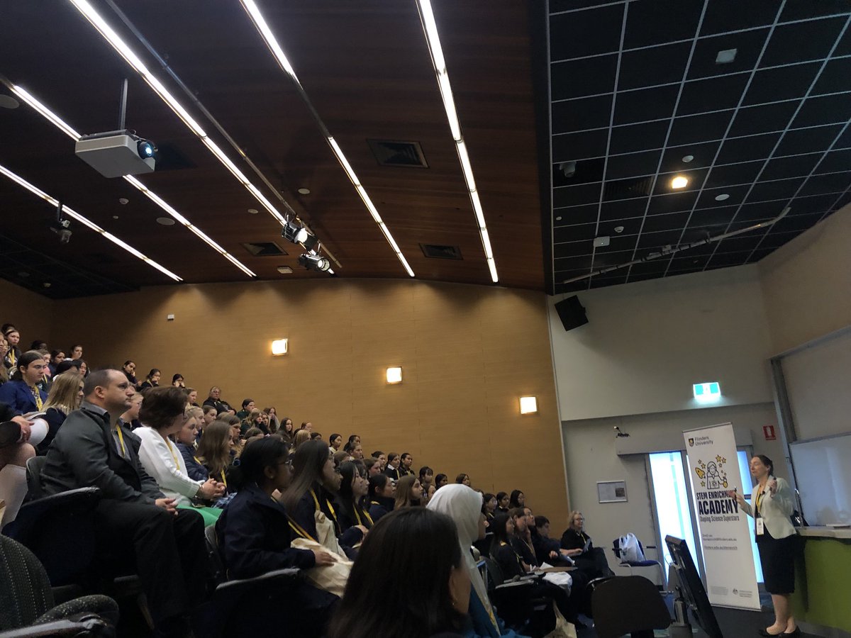 What a fantastic start to our 3-day #STEM conference! Unlocking the secrets of the hidden Universe, ⁦<a href="/ProfNicoleBell/">Prof Nicole Bell</a>⁩ delivering the opening plenary to yr 9 girls in a packed lecture theatre <a href="/Flinders/">Flinders University</a>  ⁦<a href="/ausphysics/">Australian Institute of Physics</a>⁩ ⁦@WomenSciAUST⁩ #physics