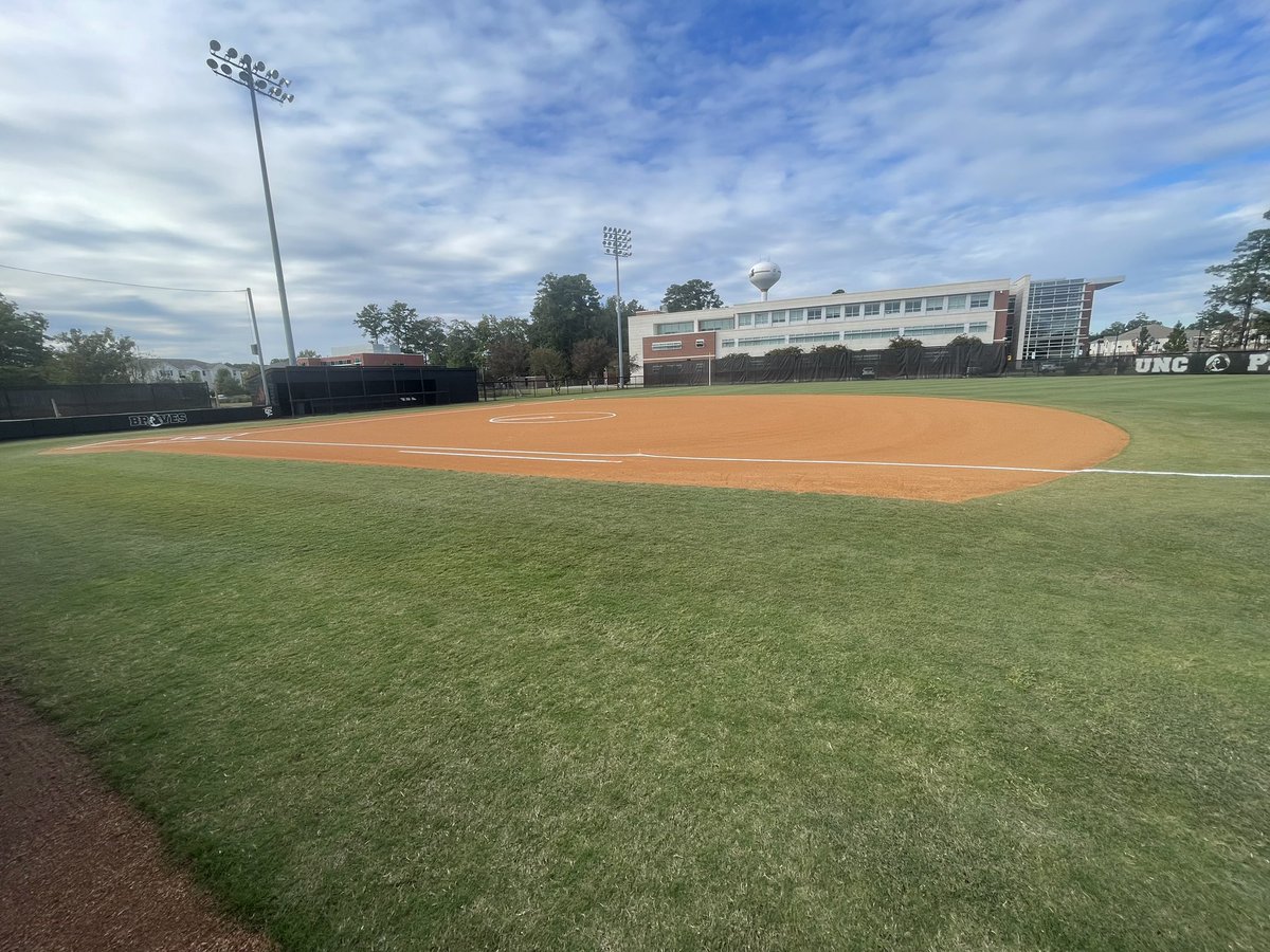 If you’re looking for something to do on November 18th, come hangout with the Braves at camp! Click the link below for more info! …cpembrokesoftballcamps.totalcamps.com/shop/EVENT