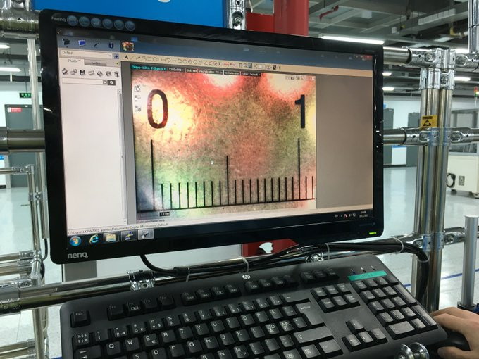duppy's tweet photo. @SpireStarter @erinmmcdermott Thanks for hosting!
Here's a close up pic of a cm ruler I found one of the quality engineers using. Look closely! https://t.co/e1eEjQp04H