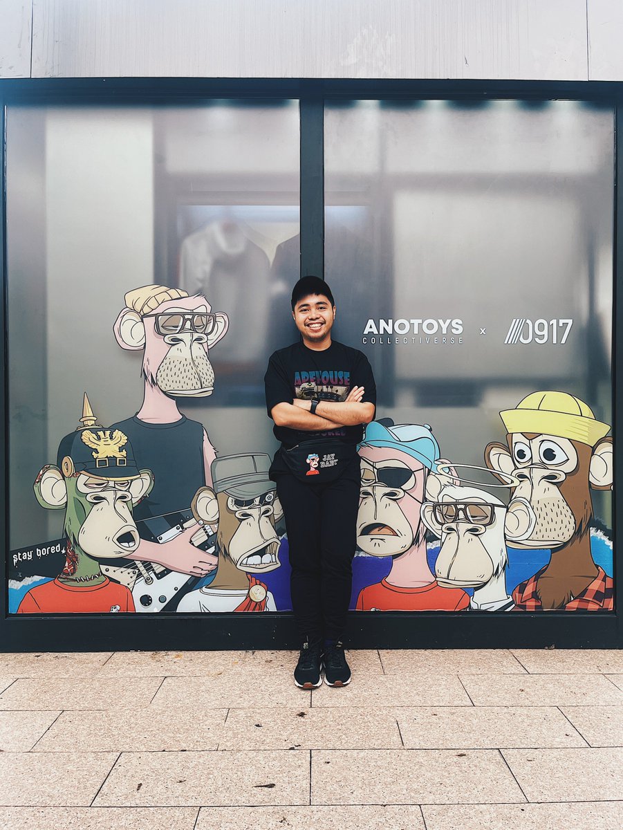 jbondwagon's tweet image. How it started vs. How it’s going

Surreal to see random apes I bought back in 2021 make it out in an IRL display in 2023 🦍

Special thanks to @d_collectiverse &amp;amp; @0917Lifestyle for bringing some Filipino Apes to life! 🙏🇵🇭