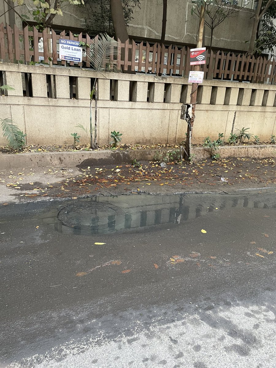 pawand04's tweet photo. Drainage water overflowing from the chamber since more than a week. Acolade Road  @PMCPune @aaplasurendra @CleanKharadi @punekarnews https://t.co/9DLo9tbf2Y