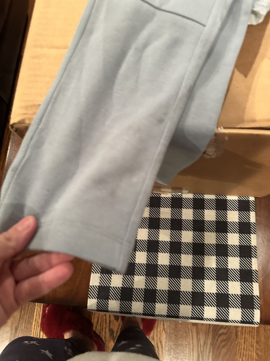 Toni Lavin tweet media