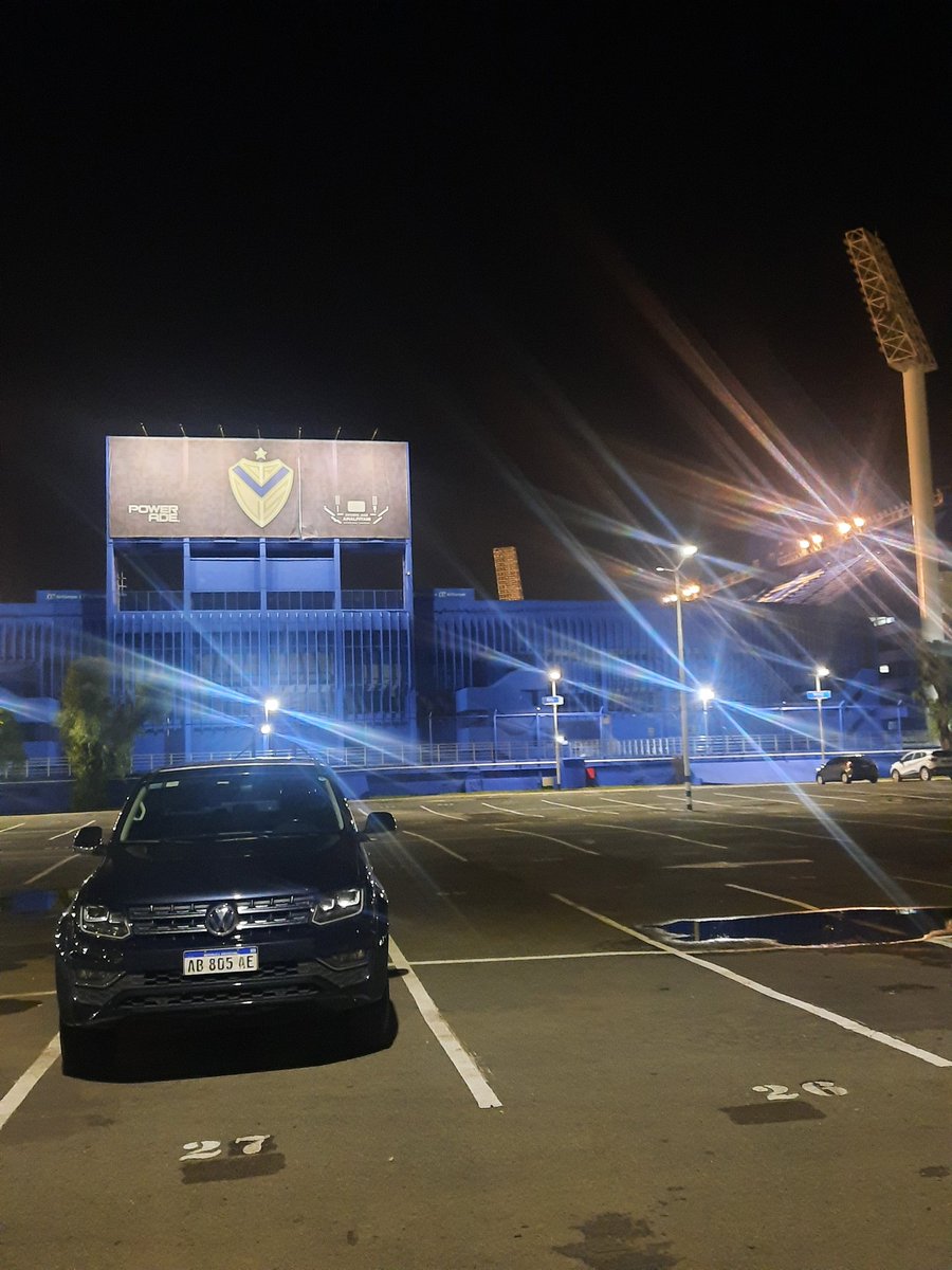 VelezAnalia's tweet image. #encasa siempre 💙 #amarte