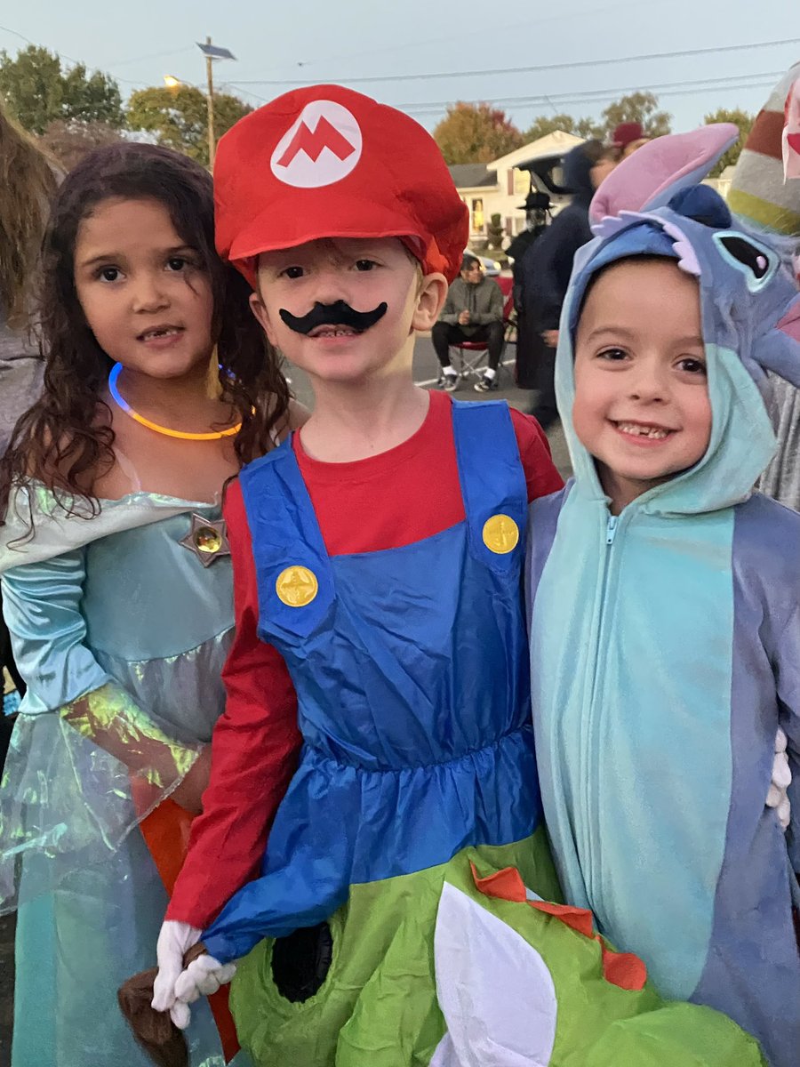 Genna Cajio tweet media