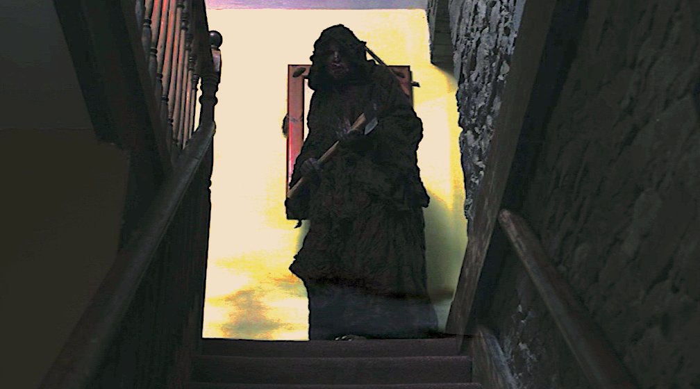 LeeVanBee's tweet photo. Sean Breathnach's 'Beyond the Woods' (2018) is a low budget but involving rural horror film. A sinkhole that spews out intense heat &amp; a foul smell appears in the Irish countryside, which spells danger for a group of friends who are staying at a nearby holiday home #31DaysofHorror https://t.co/xxqrqGWYKb