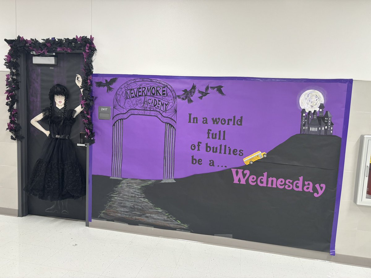 D_Wilson405's tweet photo. Love this creative door, great job Ms. Arnold and Ms. Robbin’s ! #rushingallalways @ProsperRushing https://t.co/pgj10hFpY2