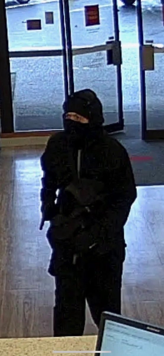 This is the suspect from the Snohomish Bank Robbery. Can you ID?