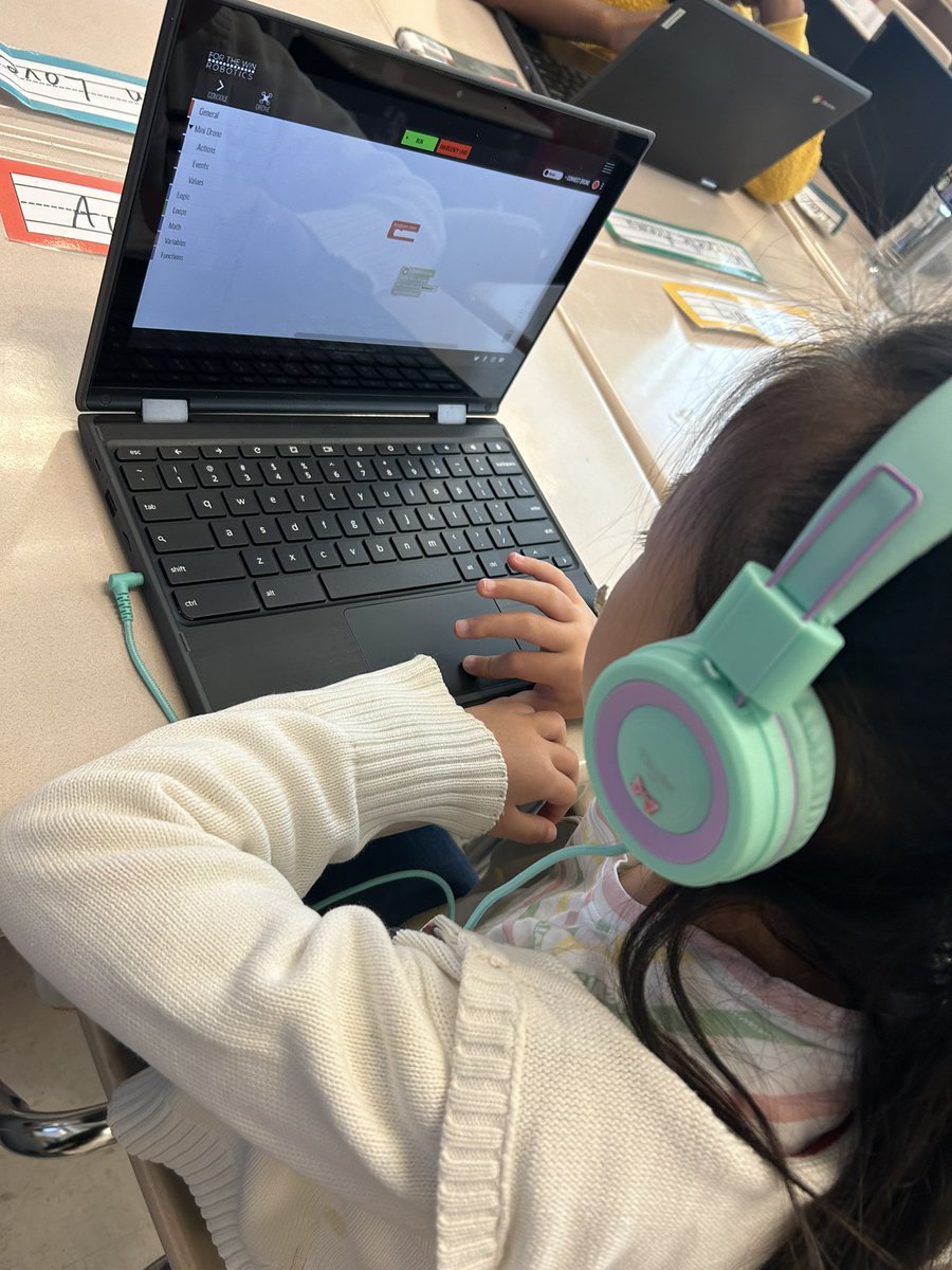 Tech.Books.Teach tweet media