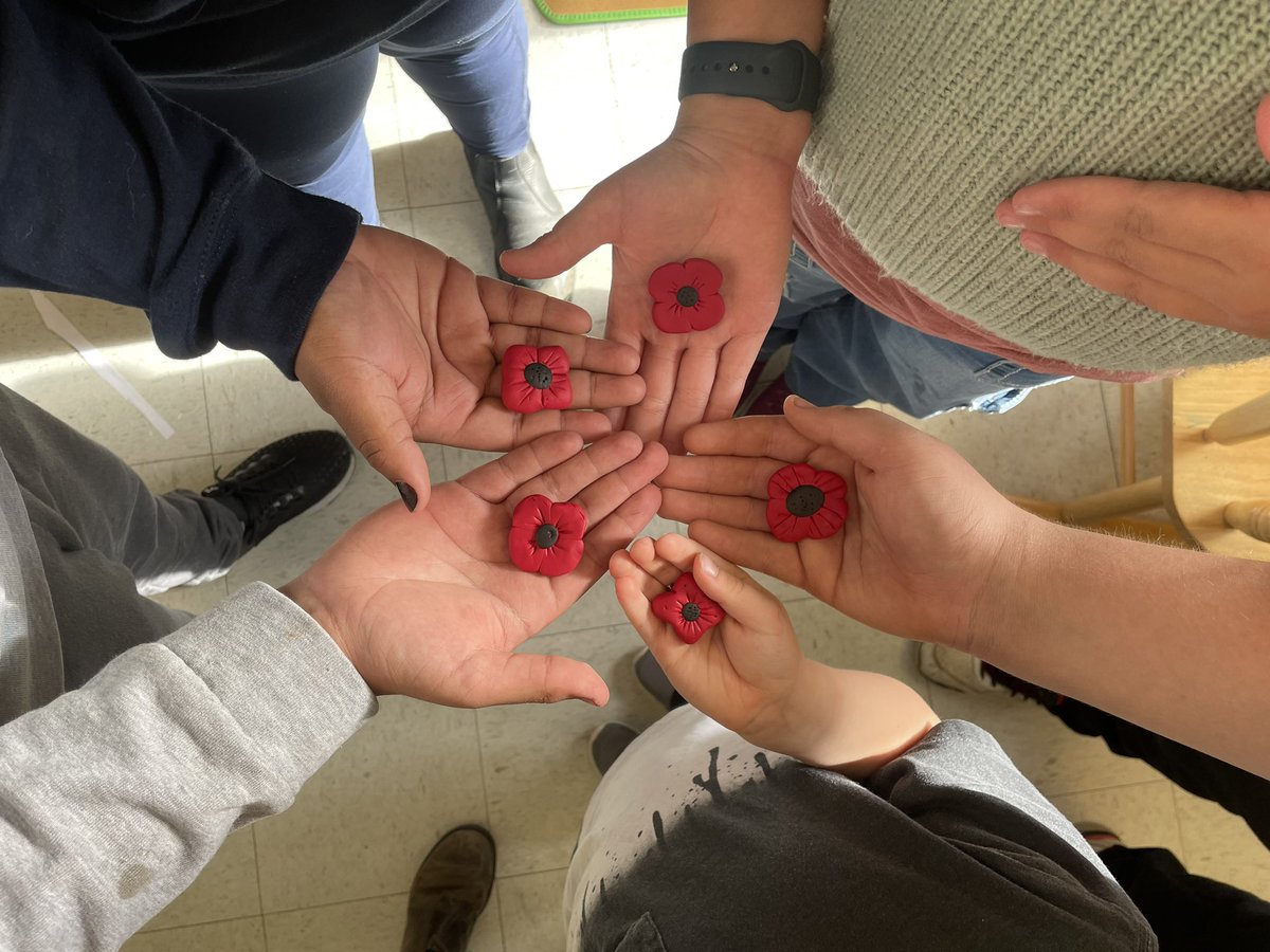 ms_aldie's tweet image. A busy day of Integer showdown, website creating and then a quick walk to the Town Hall to deliver posters we created for our Poppies.