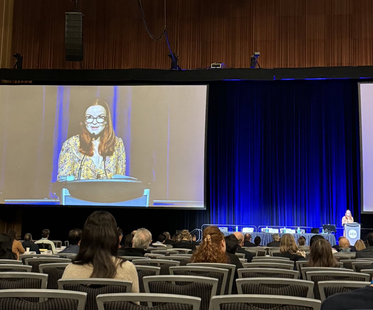 Yes! Thank you @ReallyMarcia for making “the anus” and HPV-related cancers less taboo at the @AmCollegeGastro Emily Couric Lecture. Remember - if you have rectal bleeding or altered bowel movements - don’t just blame a hemorrhoid - see a gastroenterologist for a chat + exam.