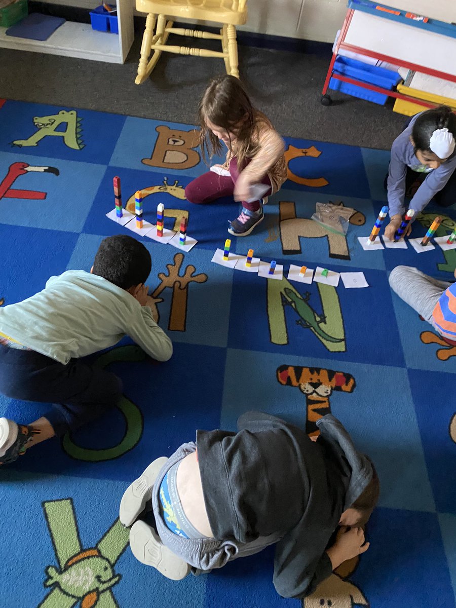Wendy Cushnie (@cushnieconnect) on Twitter photo Thinking about one more/one less and determining which number and number tower is missing. <a href="/BNLC_HCSD/">Britton Norwich Learning Campus</a> Thinking about one more/one less and determining which number and number tower is missing. <a href="/BNLC_HCSD/">Britton Norwich Learning Campus</a>