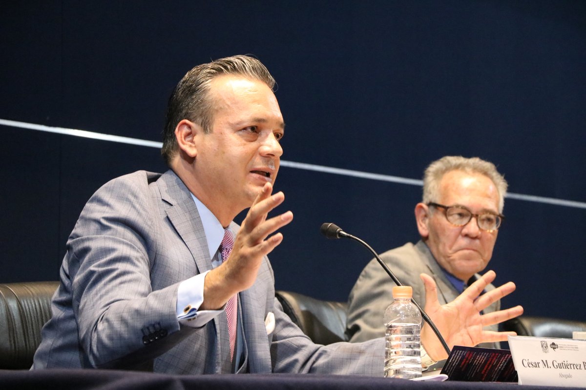 JohnMAckerman's tweet photo. ...al querido maestro de maestros #AdolfoGilly #QEPD.
Además, estamos en deuda con Carmen Casas, @NashieliRamirez, @cesargutipri y @roncoblu por sus excelentes análisis de la situación de los derechos humanos, la militarización y la seguridad pública en México... https://t.co/CCVboeEQpA