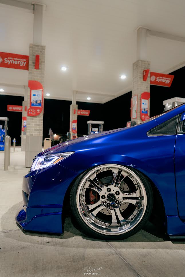 MetroRestyling's tweet photo. Honda Civic Wrapped In KPMF K75400 Gloss Opulent Indigo Vinyl
Wrapped By @k24.jaded
Photo By Donny Dumper
#metrorestyling #paintisdead #vinylwraps #customcars #carwraps #carwrapping #vinylwrapping #wrappedcars #vehiclewraps #Honda #HondaCivic #kpmf #kpmfvinyl #kpmfwraps https://t.co/QPlKOX9jP3