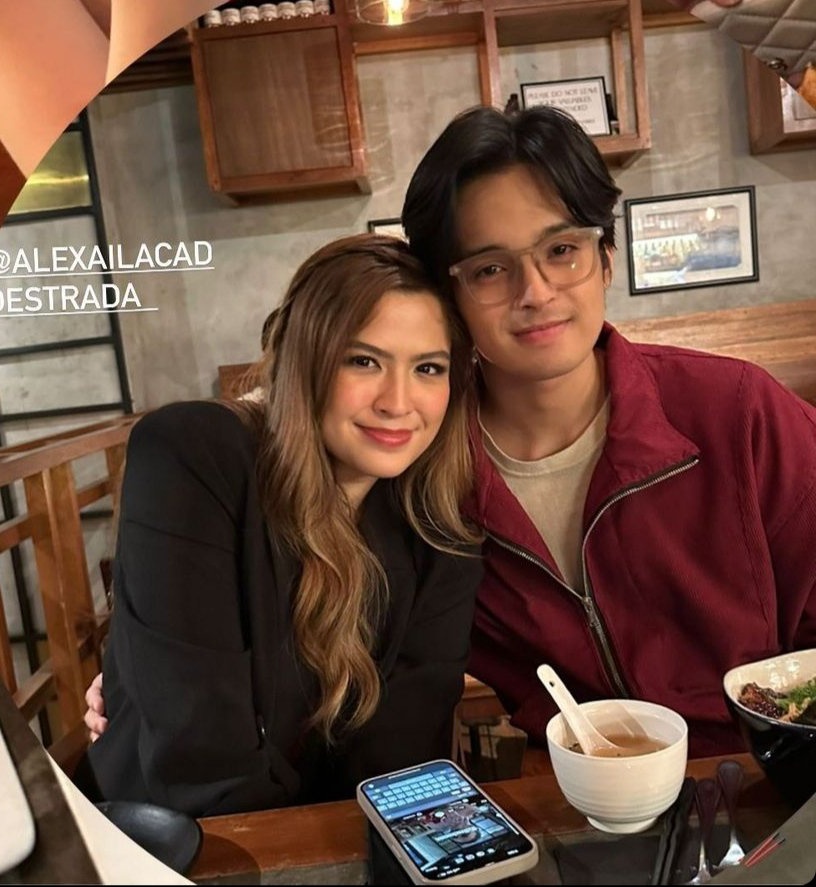 OHMYGODDDDDHJSHDJSGS  😭😭💘💘💘 MY PARENTS!! MY PARENTS!! #KDLex