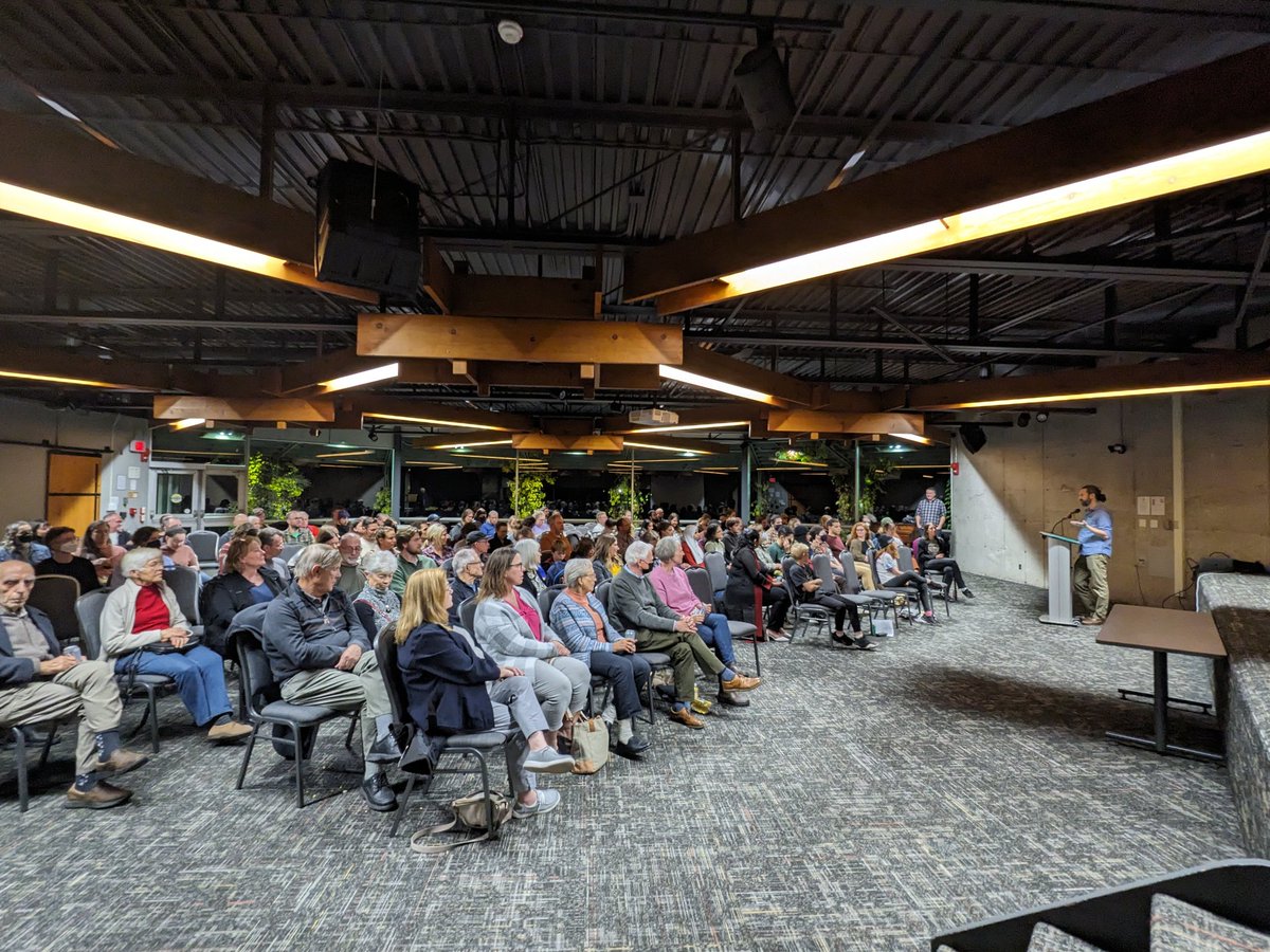 Thank you to everyone who came out to support the first screening of "Butterflies at the brink: the story of the mottled duskywing". It was an incredible night!  #teambutterfly #speciesatrisk