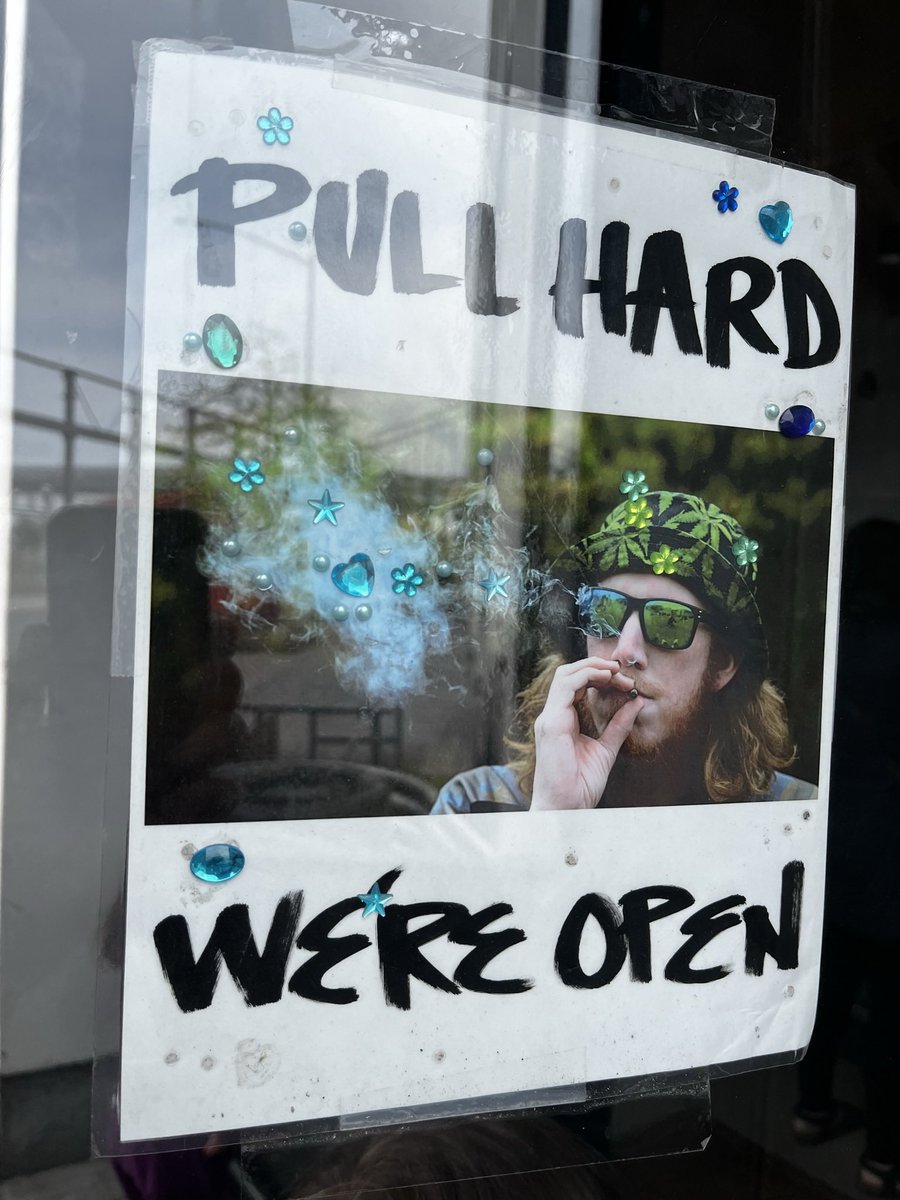 One of the best door signs yet. #Brooklyn #access #door