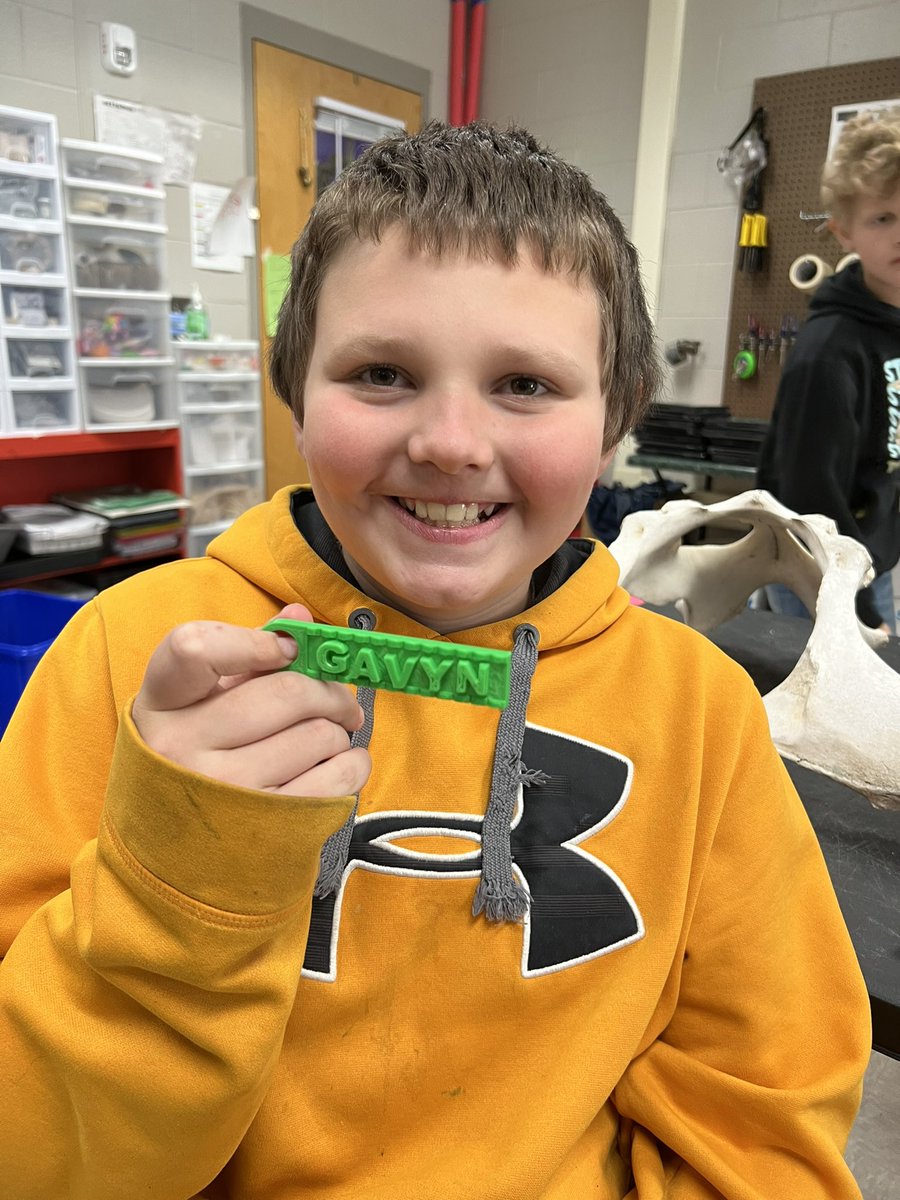 MrsSheriffSTEM's tweet photo. 3D printing in #STEM 💜💎 https://t.co/gGLGAbbSBK