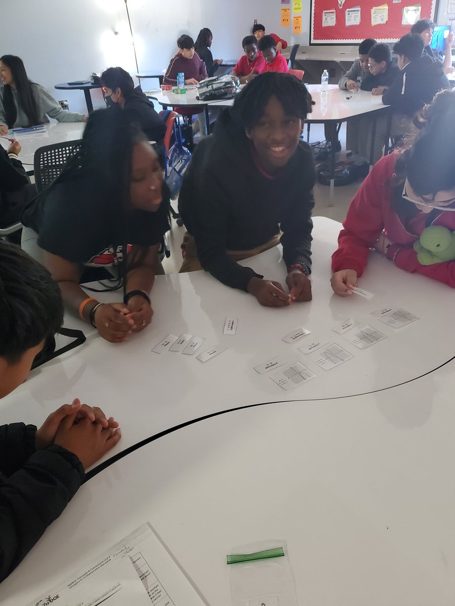DemetriaRWilso1's tweet image. "Investigating the Three Forms" Card Sort... #quadraticfunctions
#threeforms
#standard
#factored
#vertex
@prin_pauldwest
@He_TEaches .@APRagland