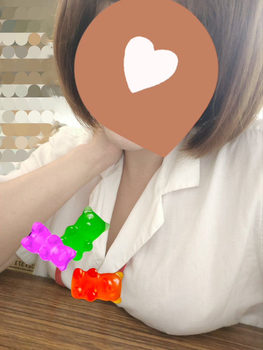 🥰🥰早安安🥰🥰
今天照片沒色色喔！😆😆😆

#台北人妻
#準備上班
#制服誘惑
#請找亮點 https://t.co/KpaoDWGyZD