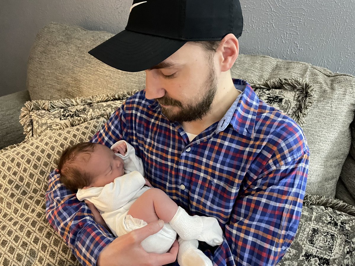 I’m an uncle now. 💙