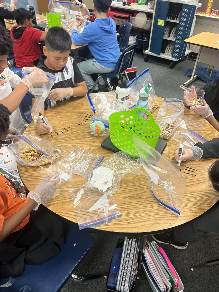 bhamiltonfcps's tweet photo. I gave the ss a math task with a recipe for trail mix to practice mult. fracts. They begged me to make the recipe so we did. THEN we used the recipe to learn how to divide fracts conceptually! They were successful with models on day 1! @centreridgees #CRESconnections #mathisfun https://t.co/oXL0ajdkWP