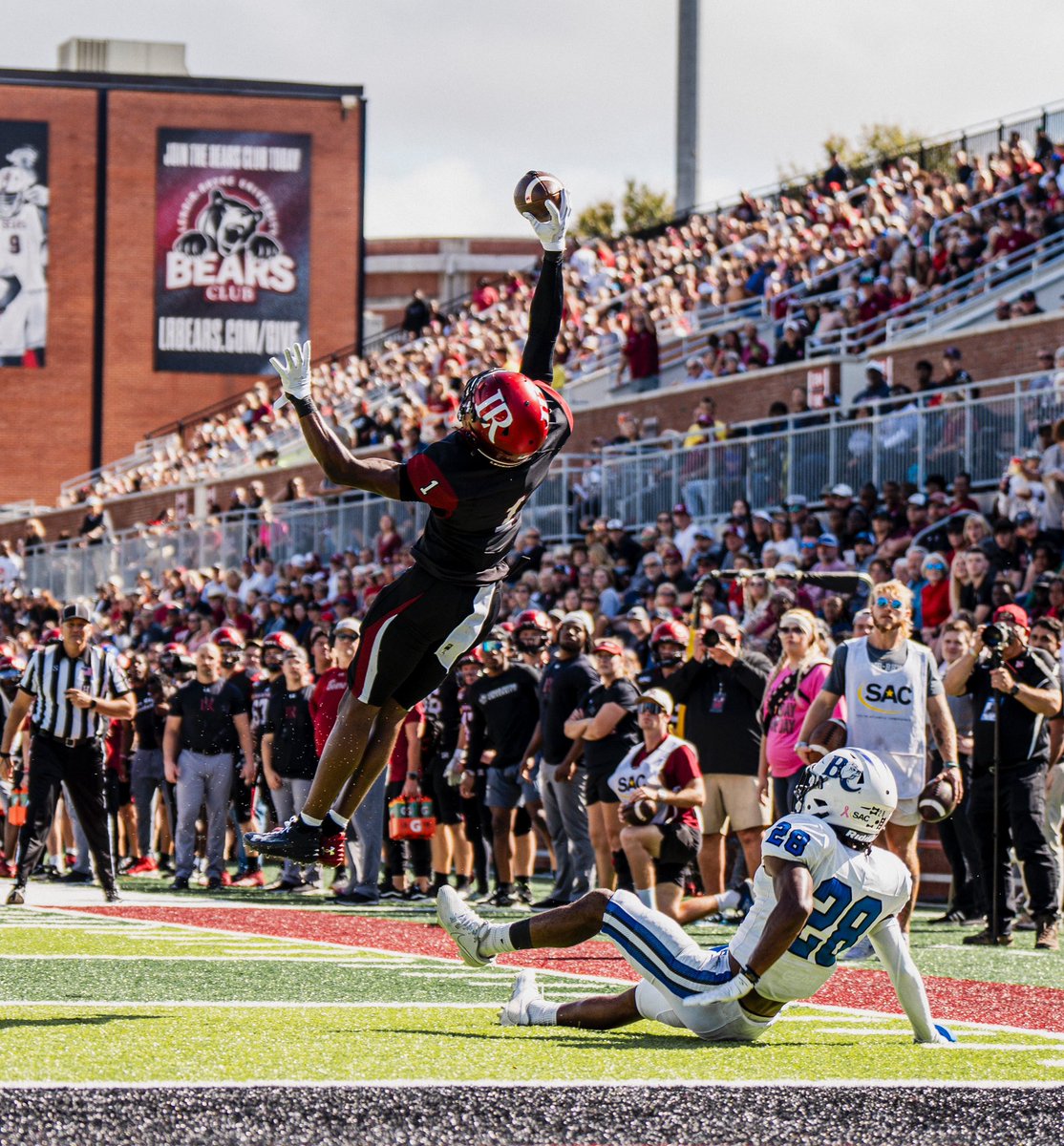 #AGTG Blessed to receive my First offer from Lenoir Rhyne university!!! @CoachFigaro_LR <a href="/RSteinhelfer/">Coach Stein</a> <a href="/RecruitGeorgia/">Recruit Georgia</a> <a href="/JeremyO_Johnson/">Jeremy Johnson</a>  <a href="/CoachSmallEC/">Coach Small EC</a> <a href="/ECHSrecruits/">East Coweta Recruits</a>