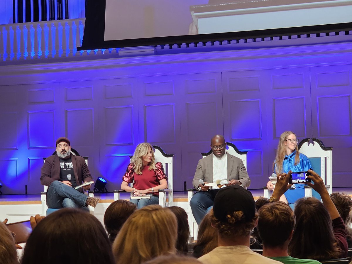 shewanda's tweet photo. Enjoying a conversation with @BethMooreLPM @DanielNayeri and @esaumccaulley about  Spiritual Life Writing at The Midwest Conference on Christianityand Literature @WheatonCollege. https://t.co/Ov6kuNprBw