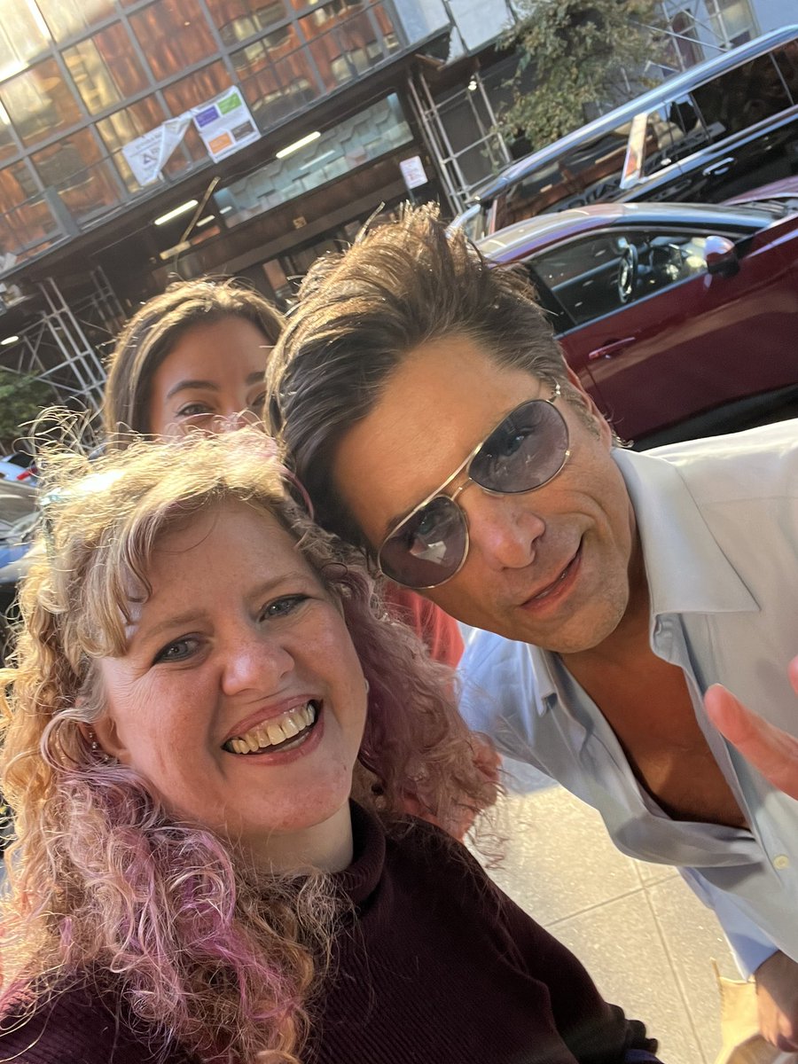 RhonaKerr's tweet photo. I got to meet @JohnStamos today….twice! I waited almost 40 years for this day! Thanks for stopping in the street and taking a selfie with me. Best day ever! https://t.co/sMuDhh8cT7