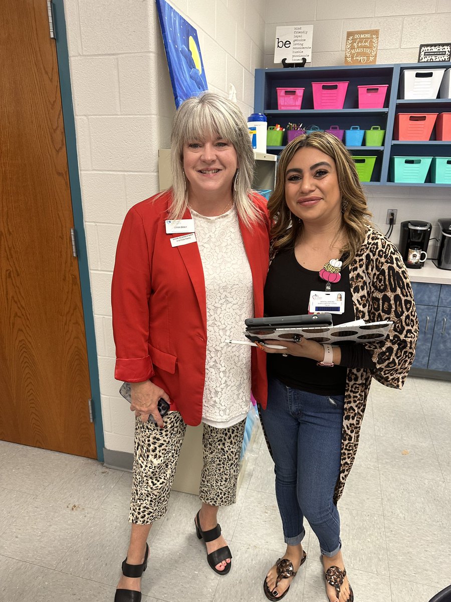 Christine Bernal (@christiebernal) on Twitter photo Thank you Lynn Bray for visiting our classrooms & meeting with our teachers today. We love ❤️ when you come to visit. @IHeartCKH <a href="/JohnAPrezas/">John Prezas</a> <a href="/ValerieMoeller/">Valerie Moeller</a> <a href="/Krystaal324/">Krystal Rodriguez</a> Thank you Lynn Bray for visiting our classrooms & meeting with our teachers today. We love ❤️ when you come to visit. @IHeartCKH <a href="/JohnAPrezas/">John Prezas</a> <a href="/ValerieMoeller/">Valerie Moeller</a> <a href="/Krystaal324/">Krystal Rodriguez</a>
