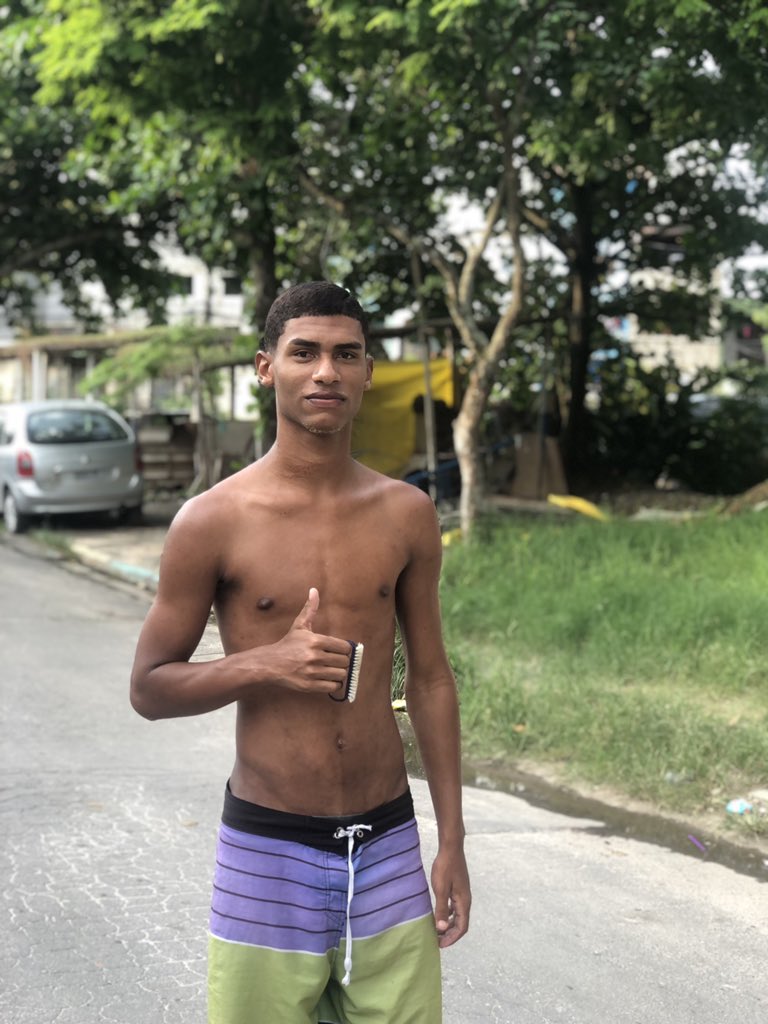 maiisnovo0's tweet photo. Talvez eu seja o cara que você precisa🤣🫣 https://t.co/uS2G0r03UE