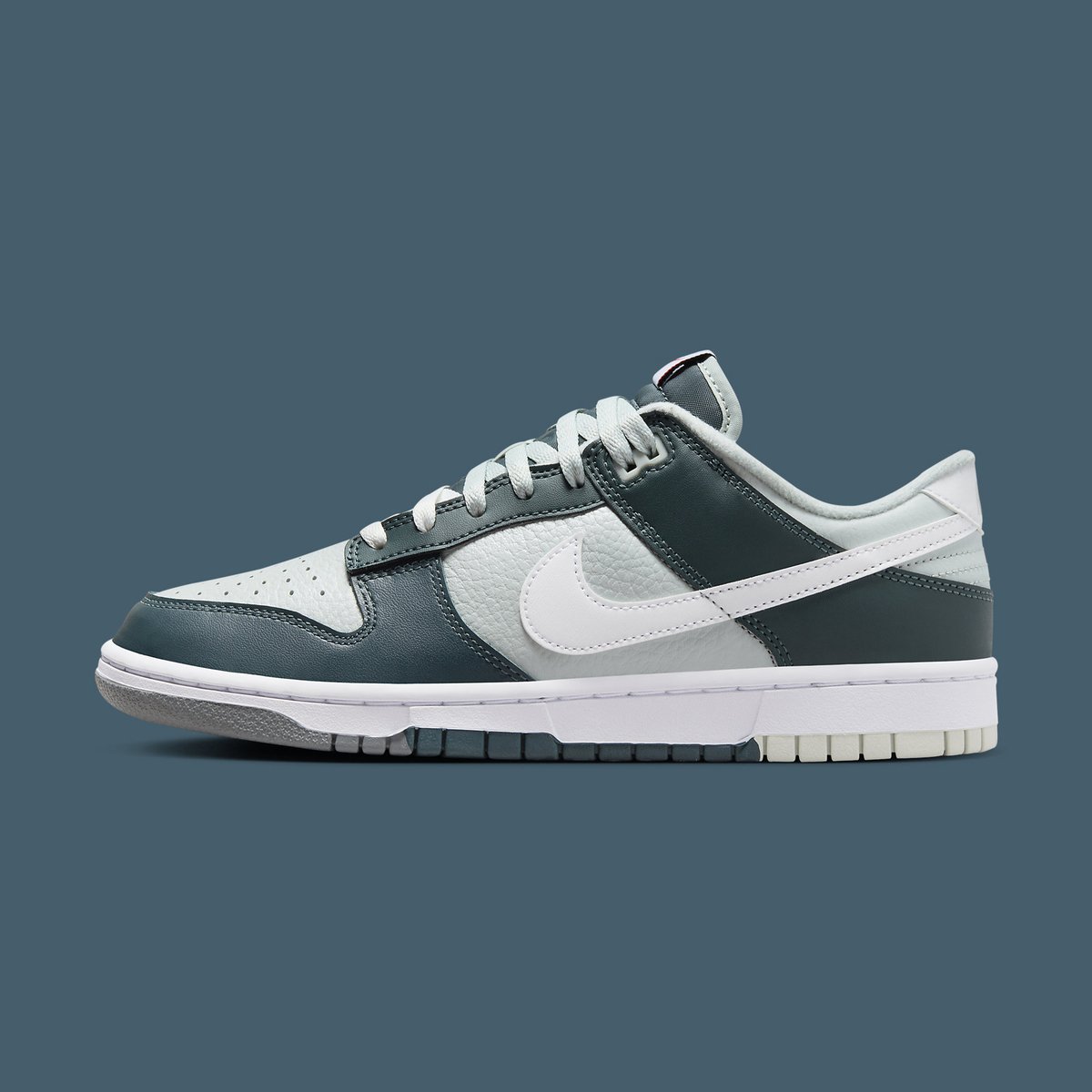 JustFreshKicks's tweet photo. Nike Dunk Low “Split” 

https://t.co/C0OAWW07LM https://t.co/7uRHkmr2Ca
