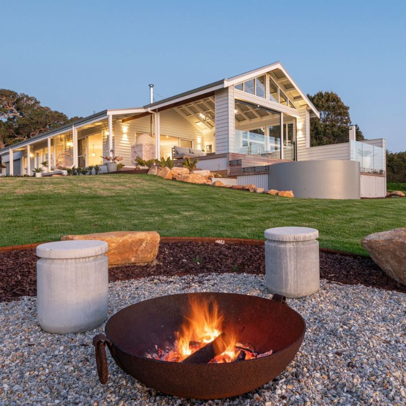 homelycomau's tweet photo. Experience coastal luxury with ocean views in Yallingup's dream location at 254 Sheoak Drive.
See more: https://t.co/VfQPLbjZac
Listed by: Realmark Dunsborough
#yallingup #coastal #renovated #plungepool #tranquil #realestate #forsale #wowhomes #homely https://t.co/dM4oEx3VlC