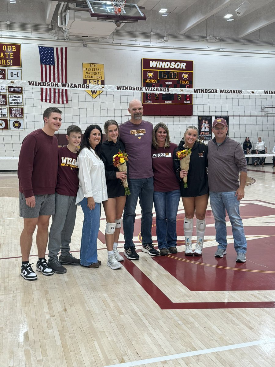 A GOOD NIGHT TO BE A WIZARD! ALL 3 levels are victorious over the Holy Family Tigers and VARSITY WRAPS UP THE SEASON AS LEAGUE CHAMPS👏🏼 #proudtobeawizard #leaguechamps2023 <a href="/gtribsports/">Greeley Trib Sports</a> <a href="/coloradopreps/">Colorado Preps</a> <a href="/CHSAANow/">CHSAANow</a> <a href="/ColoradoanSpts/">Coloradoan Sports</a>