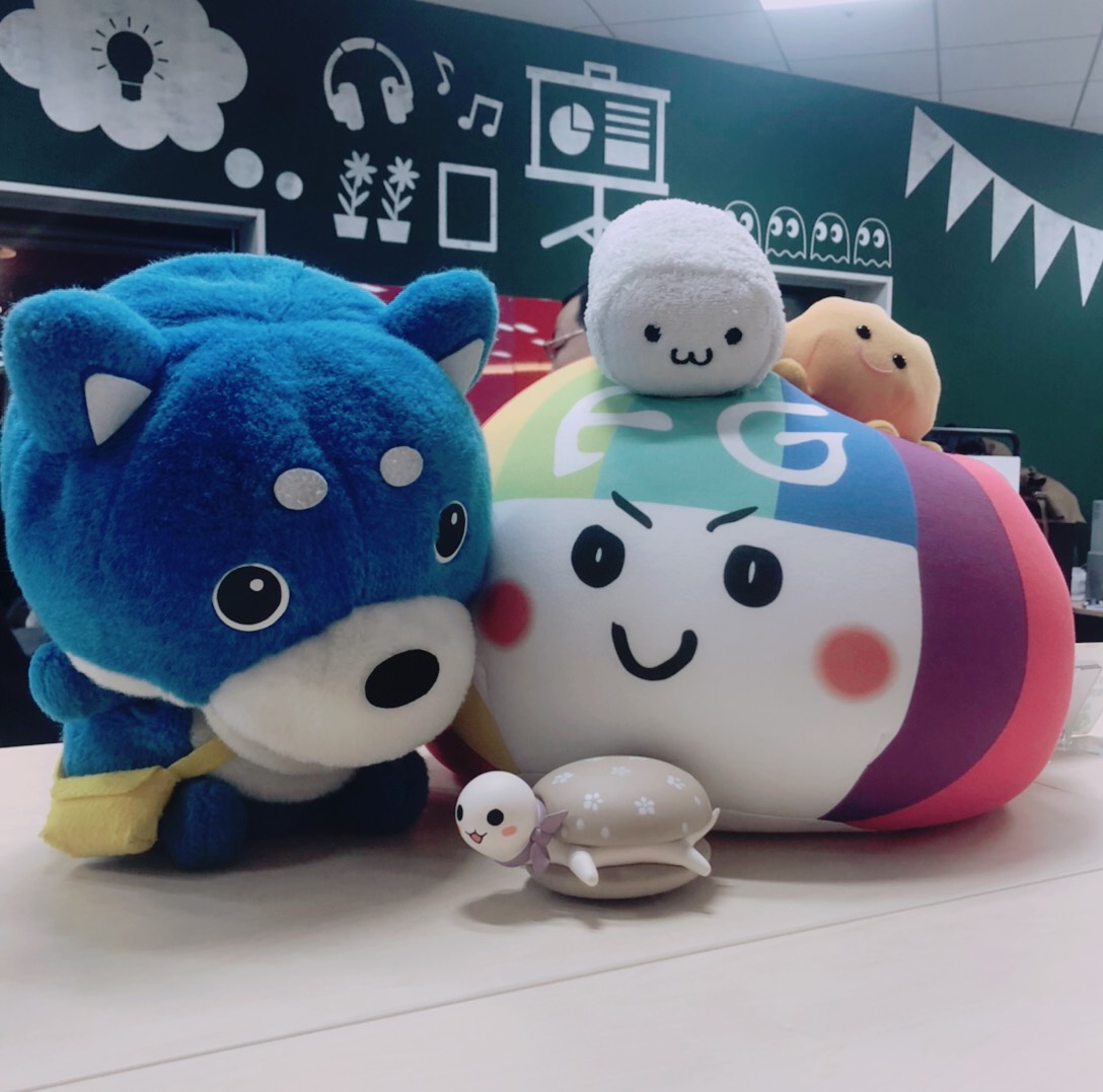 forevergift_R's tweet photo. ₍  ･ᴗ･ ₎ oO( こんな事もありましたパーティーお呼ばれ編！ )

₍  ･ᴗ･ ₎ oO( バンダイナムコさんにお呼ばれして何度か公式パーティーに参加した！誰も彼もビッグな公式さんばかりで大変恐縮した覚えがあるのだわ！ )

₍  ･ᴗ･ ₎ oO( これが縁でライセンス商品をつくったりいい思い出だ！ https://t.co/U6T6cO0uFY