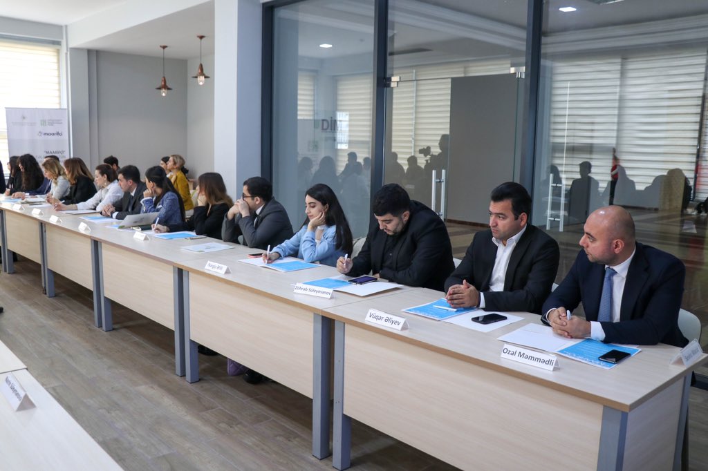 Alisgndr's tweet photo. Azərbaycan Texniki Universitetinin Davamlı İnkişaf Mərkəzində Azərbaycan Respublikası Elm və Təhsil Nazirliyi, Təhsilin İnkişafı Fondunun təşəbbüsü ilə “Maarifçi” tələbə-məzun təcrübə proqramının təqdimatı baş tutdu.
#DVC #ElmVəTəhsilNazirliyi #Azdebate #EduAz https://t.co/htPIhpJCUY