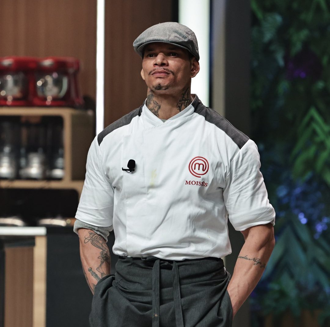 neensm0ldery's tweet photo. @masterchefbr #MasterChefBr
Vaiiiii Gigante #TeamMoises https://t.co/vAXiGM058t
