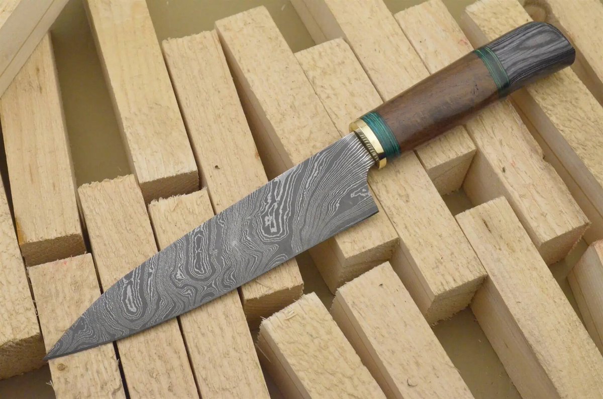 More Details: bit.ly/3F9eIyK
#chef #outdoor #bladesmith #camping #blacksmith #knifesales #damascus #chefknife #art #handmadeknives #outdoors #sword #a #knifecollector #edcknives #steel #kitchenknife #messer #knifelover #huntingknife #knifephotography #custom