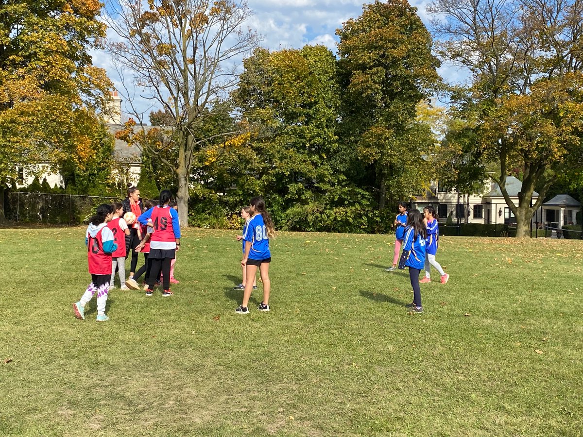 DPSSports_TDSB's tweet photo. Beautiful day for a Bordenball tournament. Thank you Harrison Public School for hosting!
@Dallington_TDSB 
@TDESAA_TDSB https://t.co/duoJ2Ol6W0