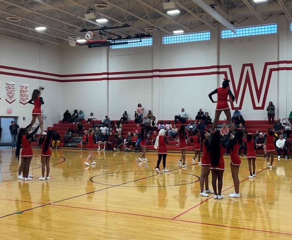 EastBballCheer's tweet photo. The Lancers had a great time practicing with Whiteside’s cheer team today! We loved seeing the skill and spirit of this fun team! We enjoy the opportunities to connect to our feeder schools and look forward to continuing to build that relationship. Go Warriors! ❤️ https://t.co/xh3yhe7D1v