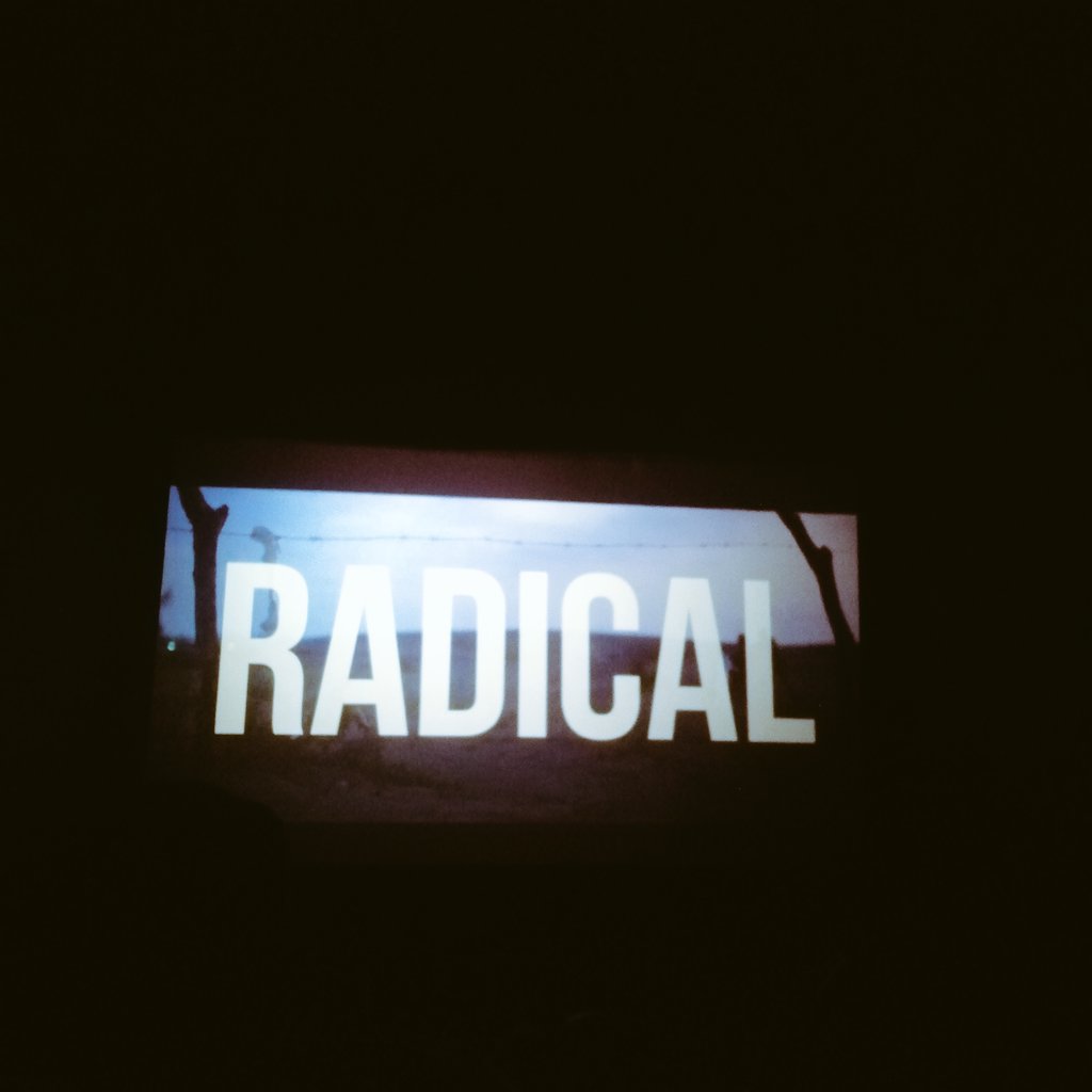 JazS_Kai's tweet image. Tienes que hacer  lo que puedas, por todos los que puedas.... 
Martes de cine 📽...... #Radical #Derbez