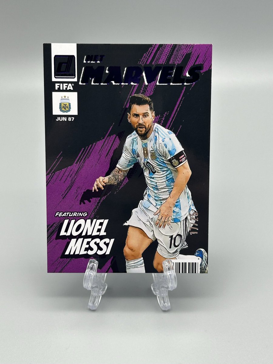 boesch23's tweet photo. Lionel Messi 2022 Donruss Net Marvels Purple /25
$200 (Last sale $420) wonβt gem
#TSSS 10/24 X #SeansStackSale X #CUTL
Shipping Starts @ For BMWT:
πΊπΈ: $5
π¨π¦: $14
$10 Minimum or Stack is Forfeited https://t.co/l4Vi2OgIgt