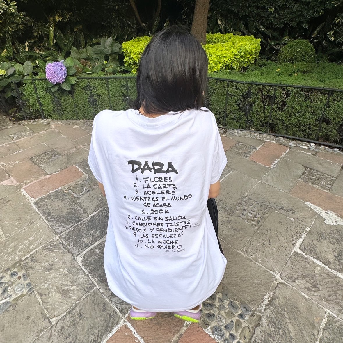 danielaspalla's tweet photo. DARA TRACKLIST 💿 este jueves 26 de octubre 💿 #DARA 

Vayan a mi tiktok a ver el empeño que le puse al vídeo de presentación del tracklist 🥵 https://t.co/rnQEzRKIZ3