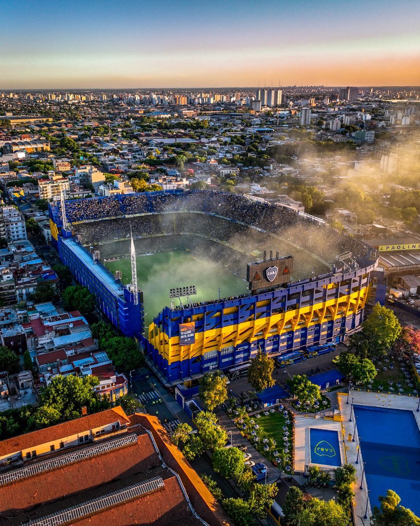 La bombonera, el estadio mas lindo del planeta