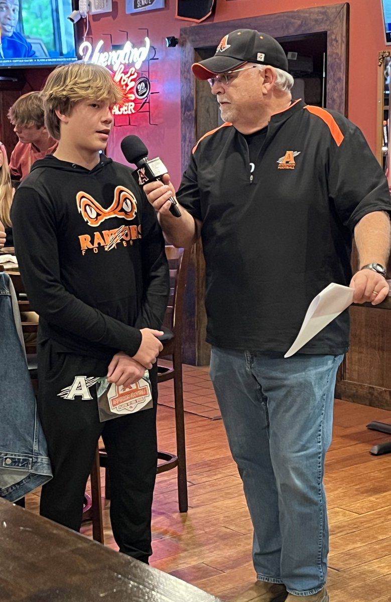 AHS_TDClub's tweet photo. ⭐️Congrats to week 🔟 JV and Freshmen @_AHS_Football players of the week:
🏈JV O: @McclanahanAiden
💪🏼JV D: @jamesschnur1
🏈Freshman: @TeganJallick
🎙️Recognized tonight at the final @usbnsports broadcast of #RaptorRecap for this season.
#WorkWins https://t.co/aRgI0IPDU3