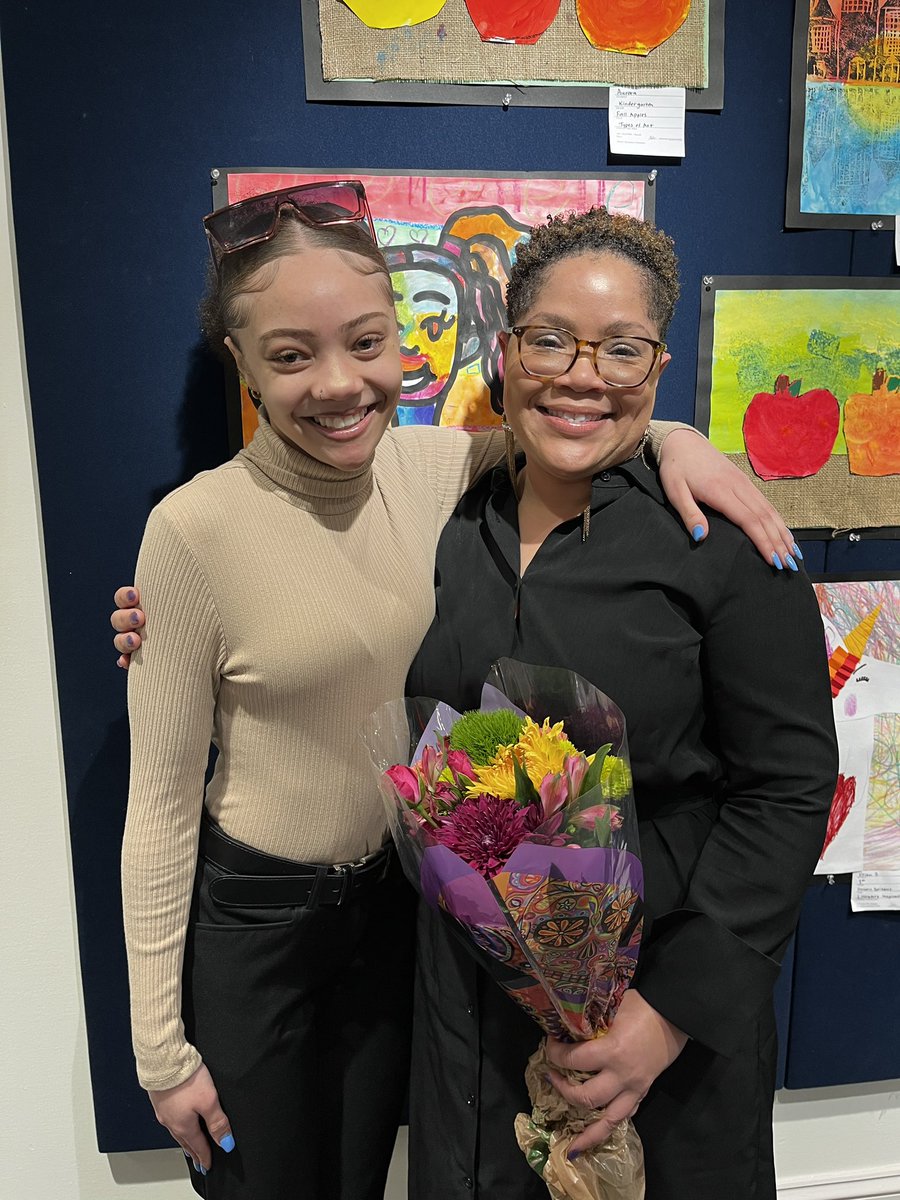 What a special moment celebrating an amazing educator <a href="/RittaP_02/">Cheritta Pridgen</a> on her promotion 💫 Continue to make us proud in all that you do!